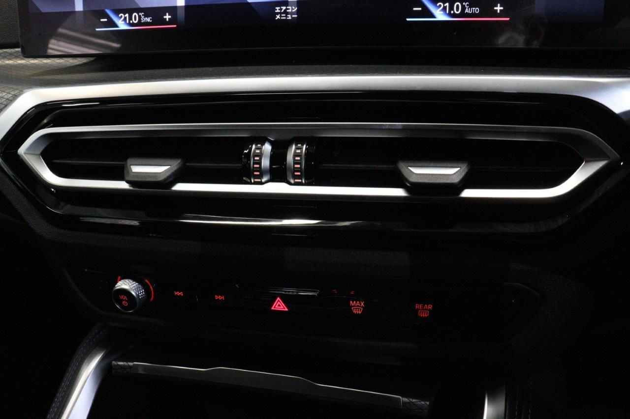 G26 i4 eDrive35 RHD