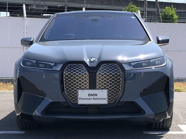 i20 iX xDrive40
