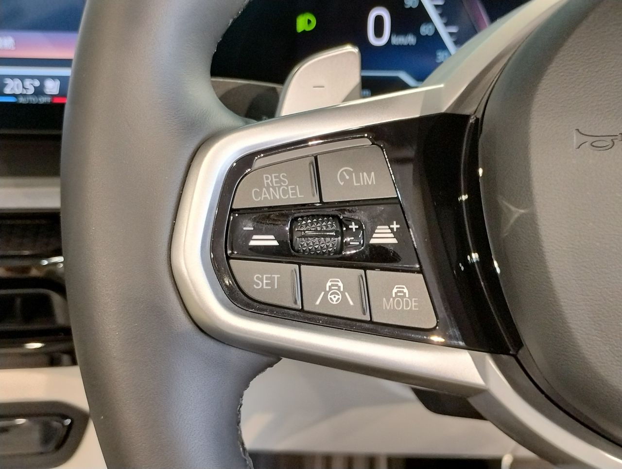 G** 4**i C********** B** 2**i RHD