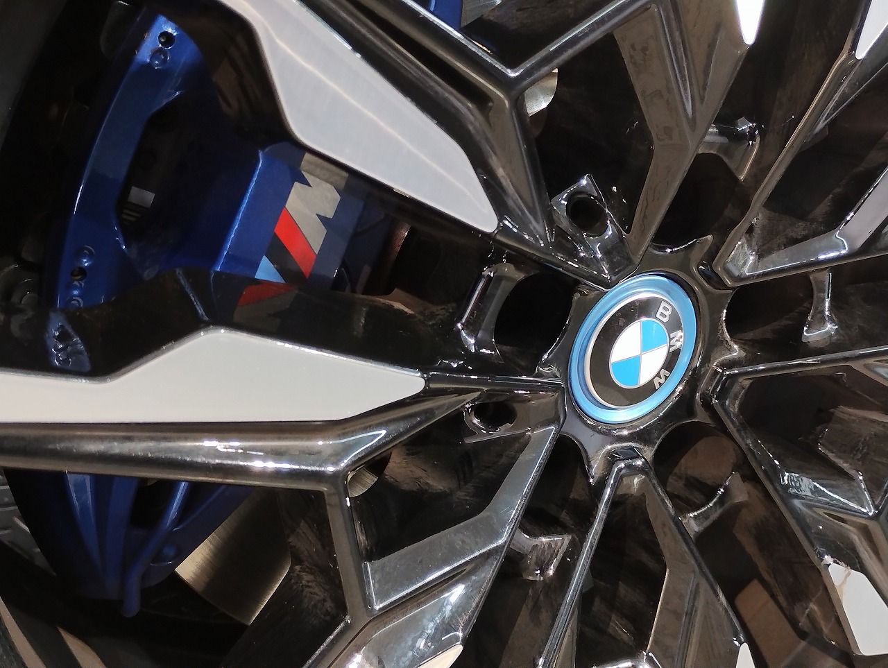 G26 i4 M50 RHD