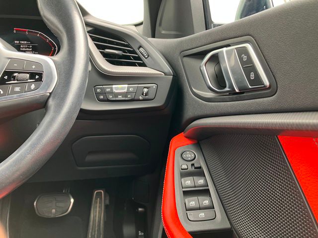 F40 118d Sports Hatch 5-door B47 2.0d