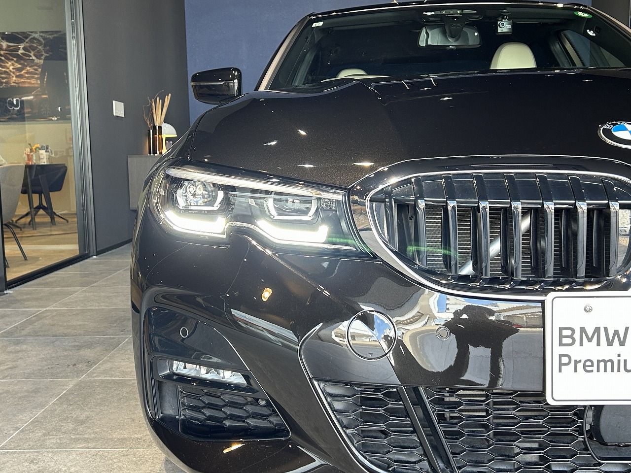 G20 320i Saloon RHD TU