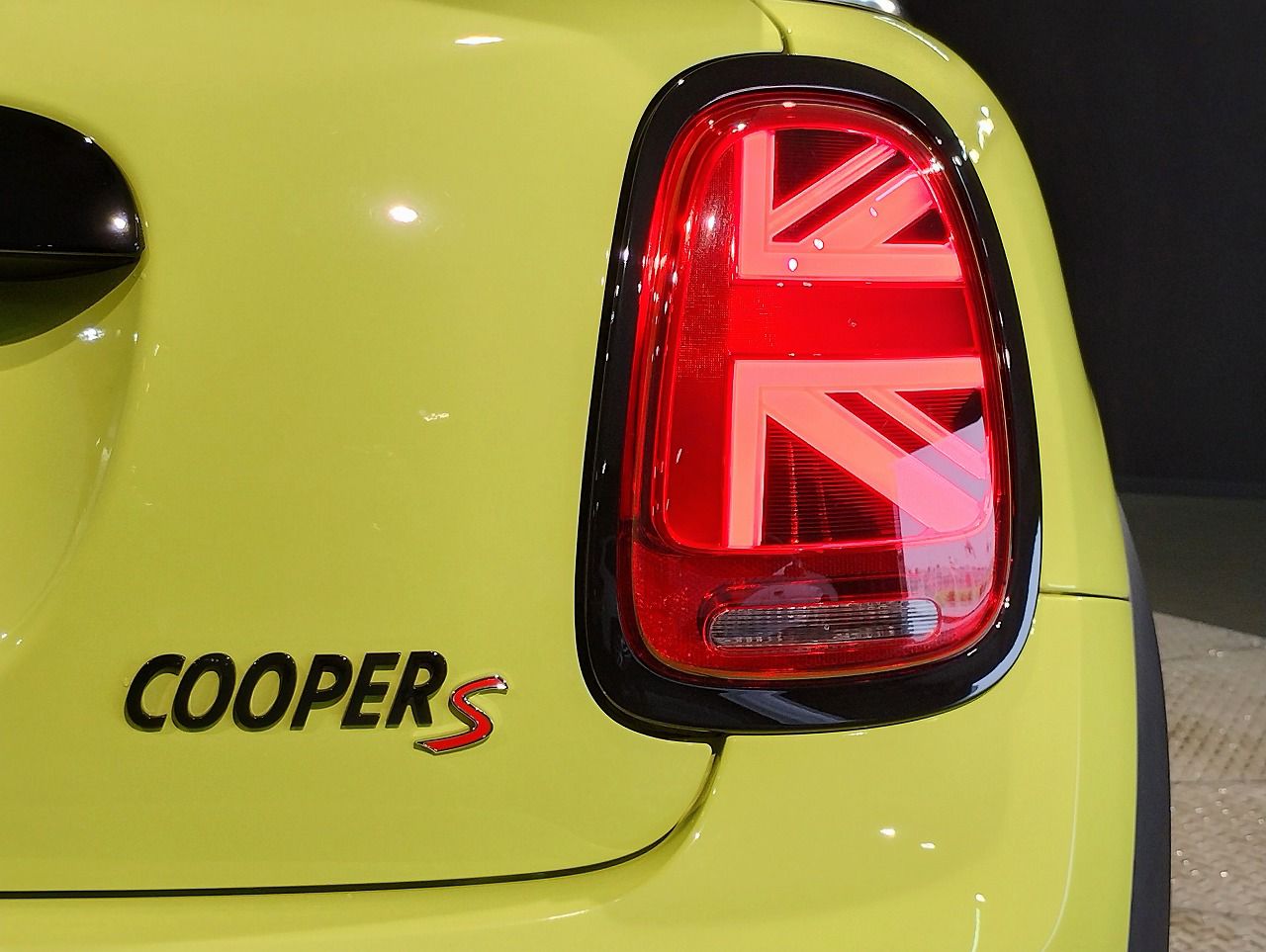 MINI Cooper S Convertible RHD