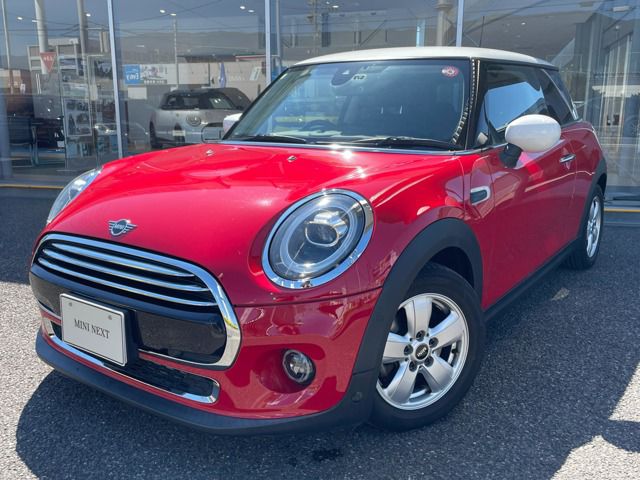 MINI COOPER 3 DOOR.