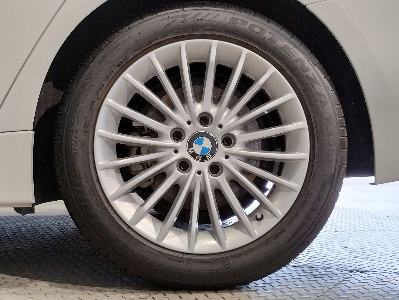 320I TOURING RHD