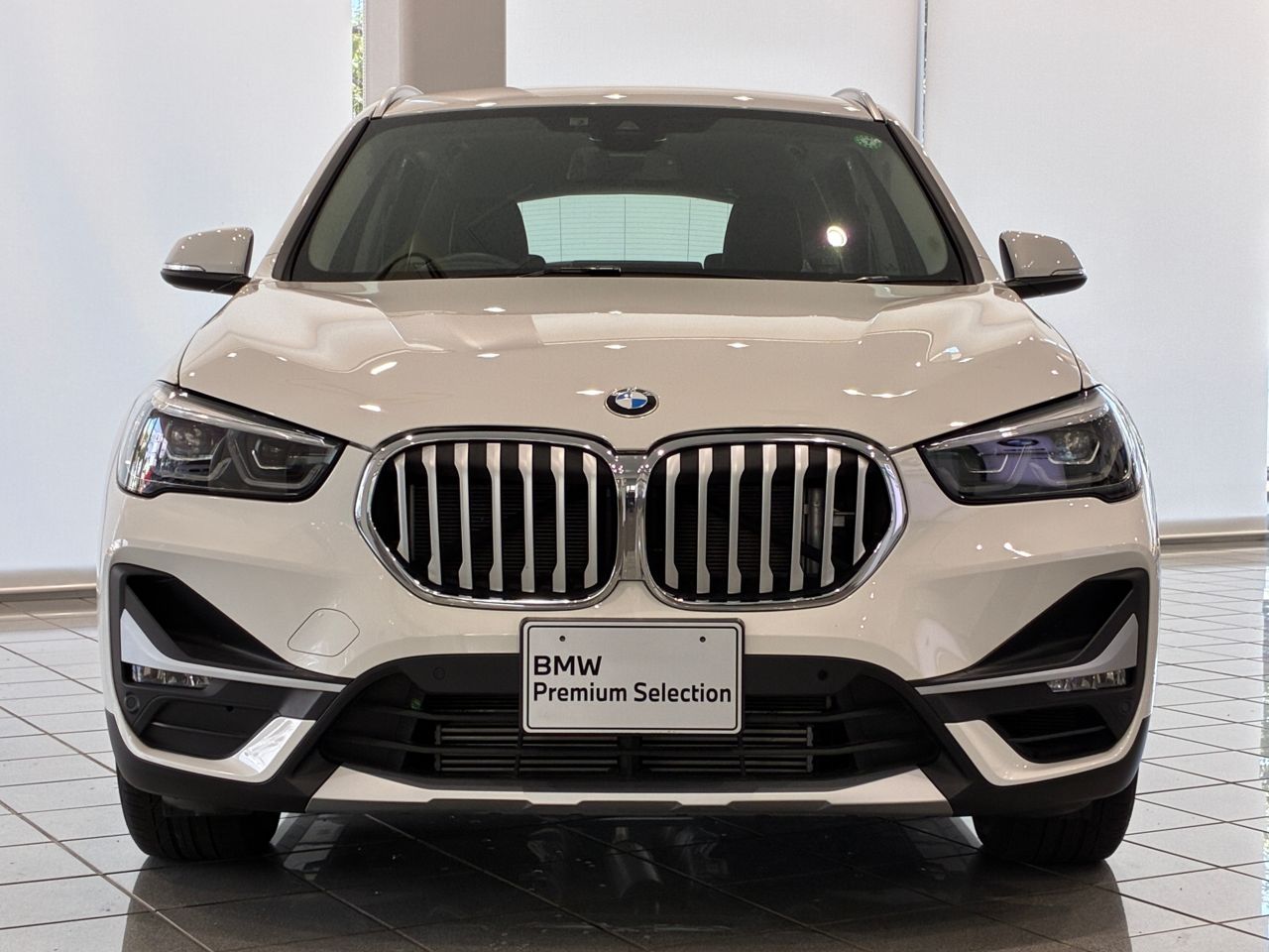 X1 sDrive18i RHD