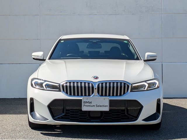 320d xDrive Berline RHD