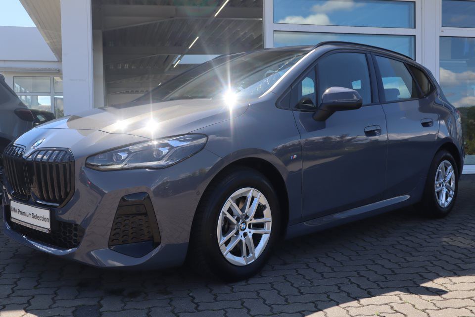 BMW 218