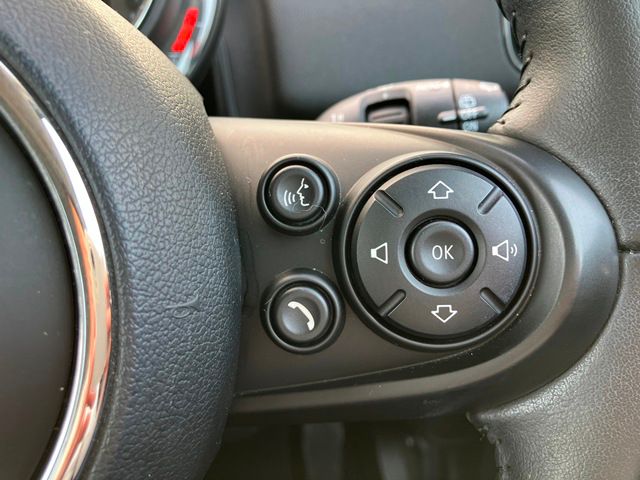 MINI CROSSOVER ONE
