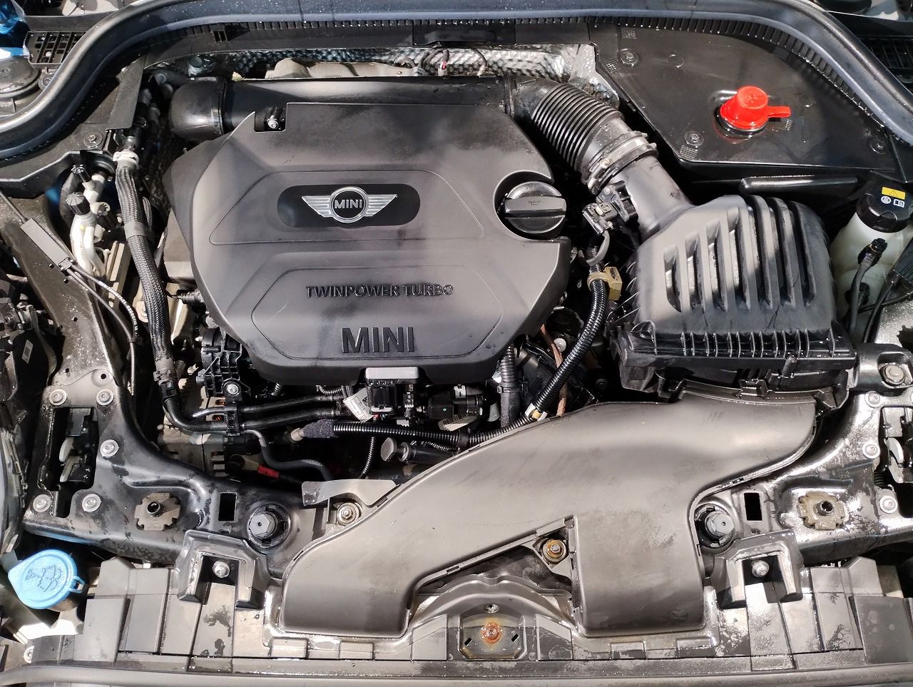 F56 COOPER S D(AT)