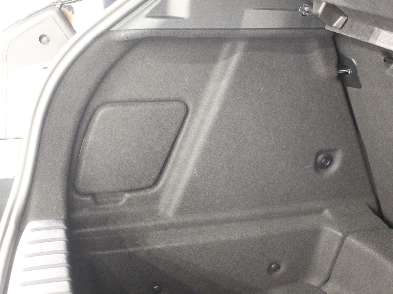 F40 118d Sports Hatch 5-door B47 2.0d