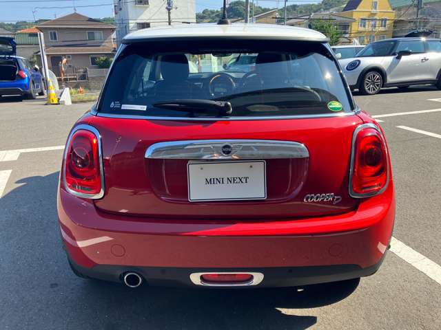 F56 COOPER D (AT)