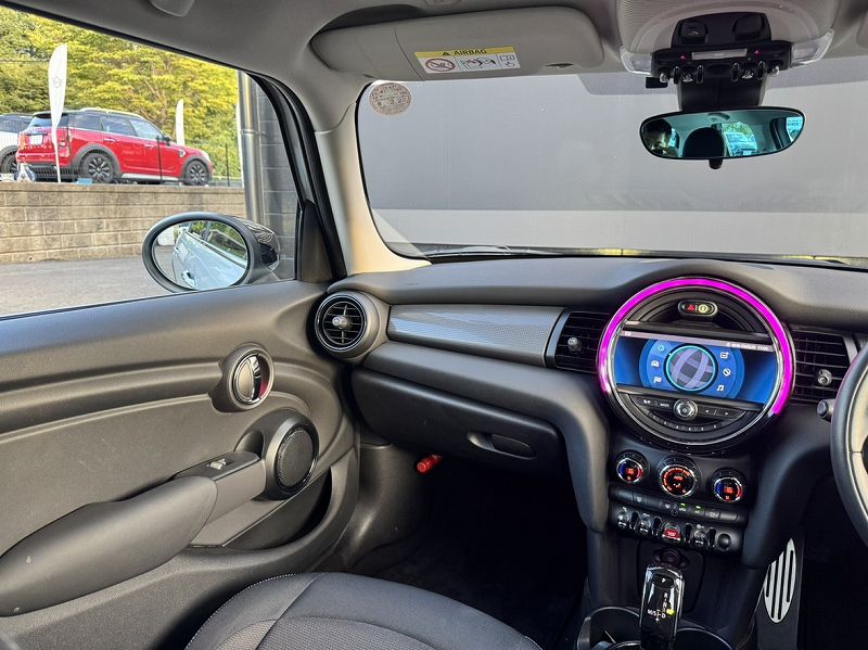 MINI F55 Cooper D 5dr Hatch LCI