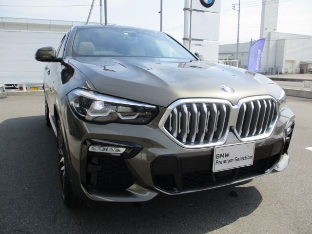 X* xDrive30d RHD