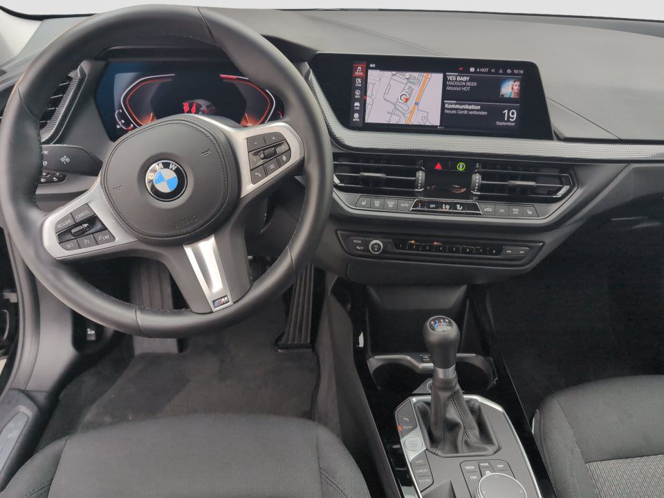 BMW 118