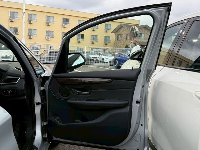 218D ACTIVE TOURER RHD
