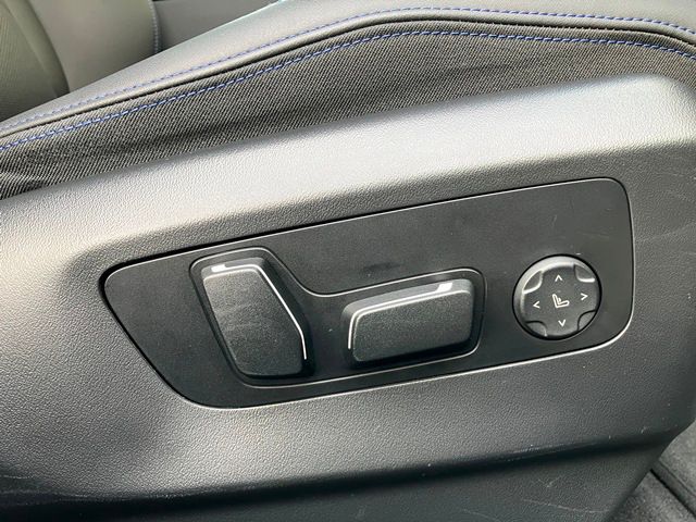 BMW i5 eDrive40 Sedan RHD