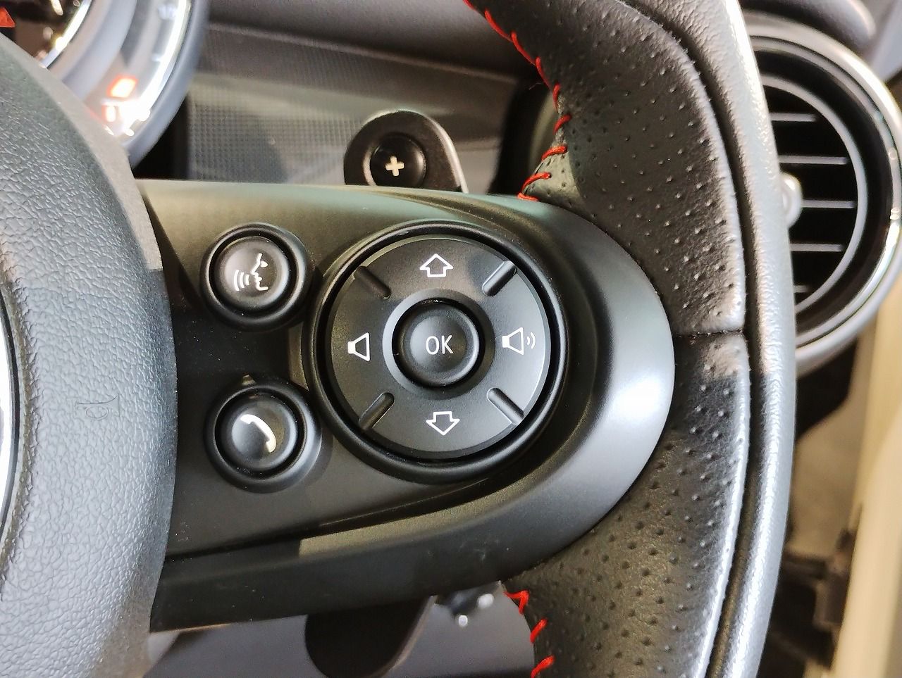 F57 MINI John Cooper Works Convertible LCI