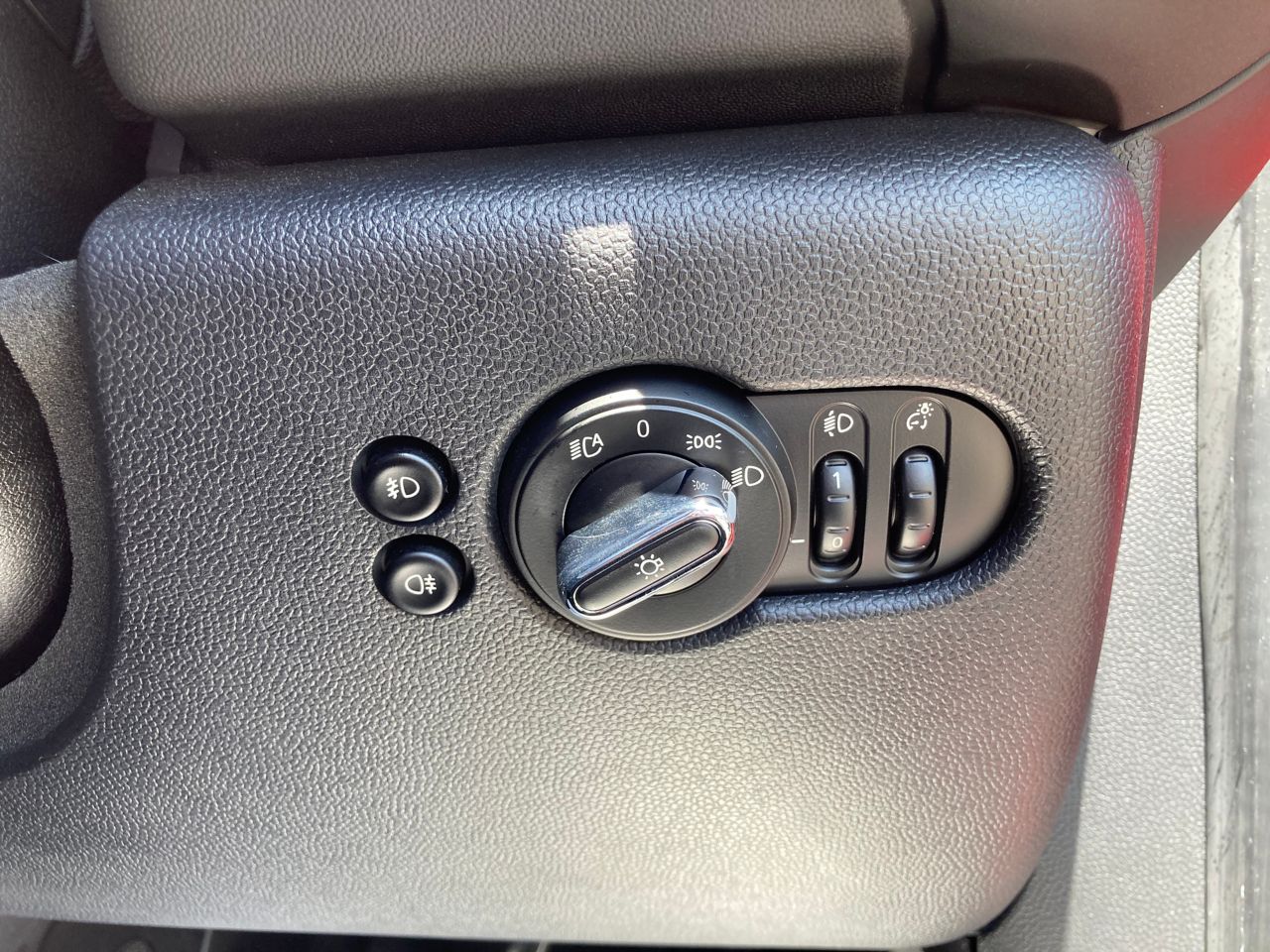 MINI F55 Cooper D 5dr Hatch LCI