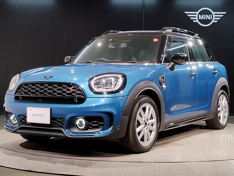 THE NEW MINI COOPER SD CROSSOVER ALL4.