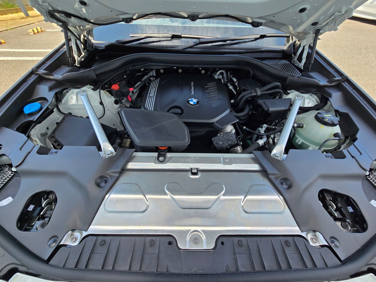 G01 X3 xDrive20d RHD ZA LCI