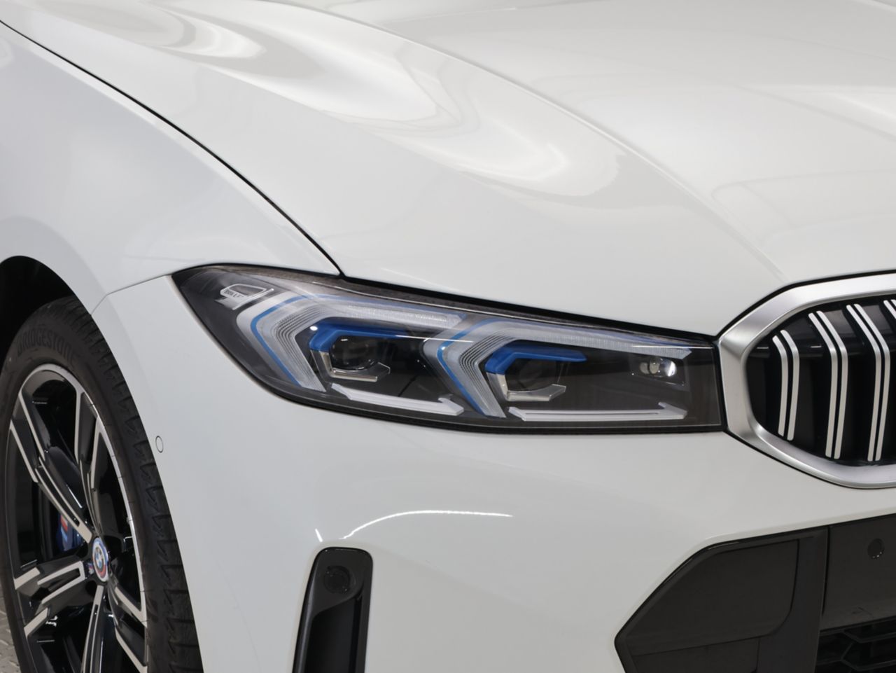 G20 330e Saloon LCI RHD MX