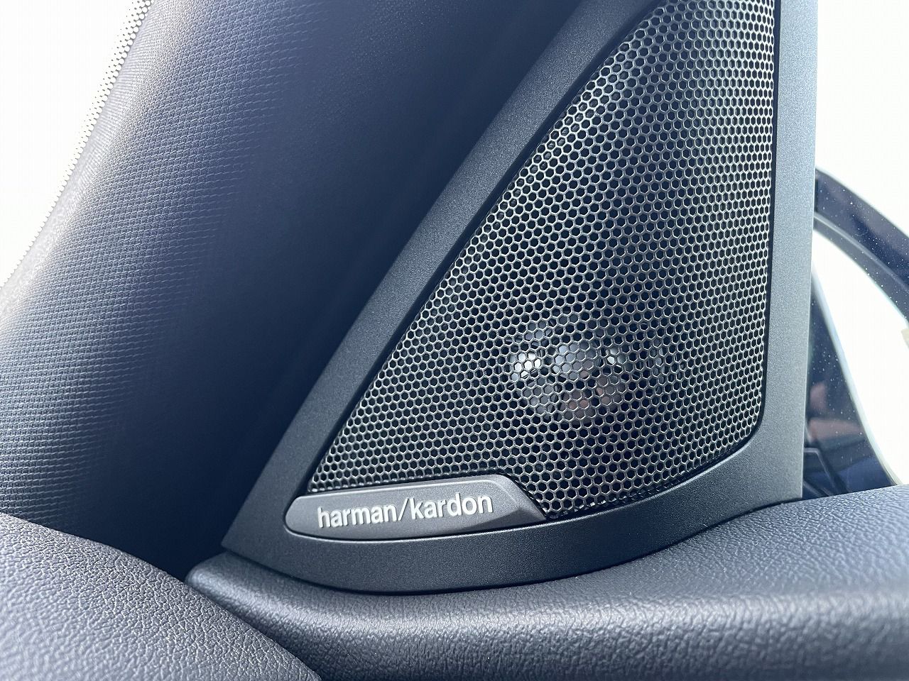 G26 i4 M50 RHD