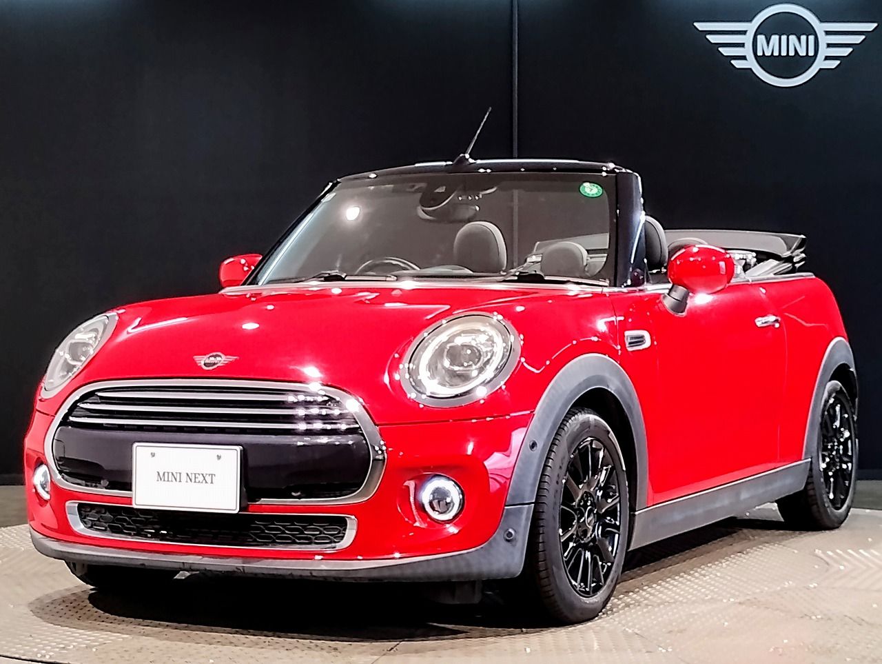 F57 MINI Cooper Convertible LCI