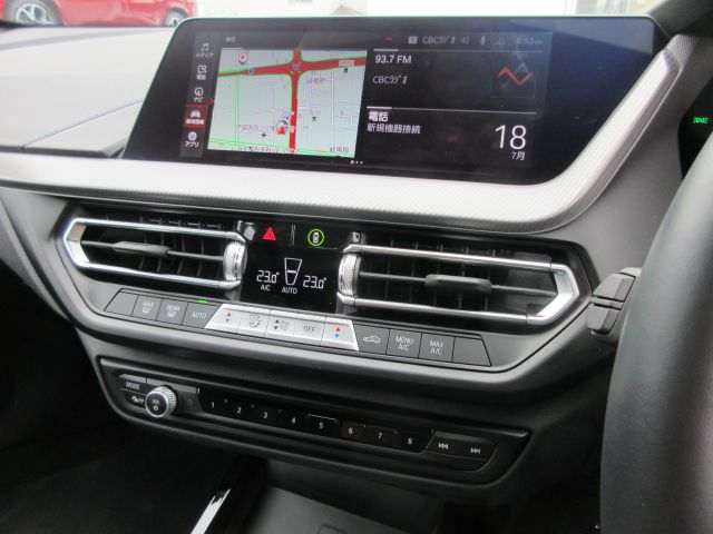F40 118d Sports Hatch 5-door B47 2.0d