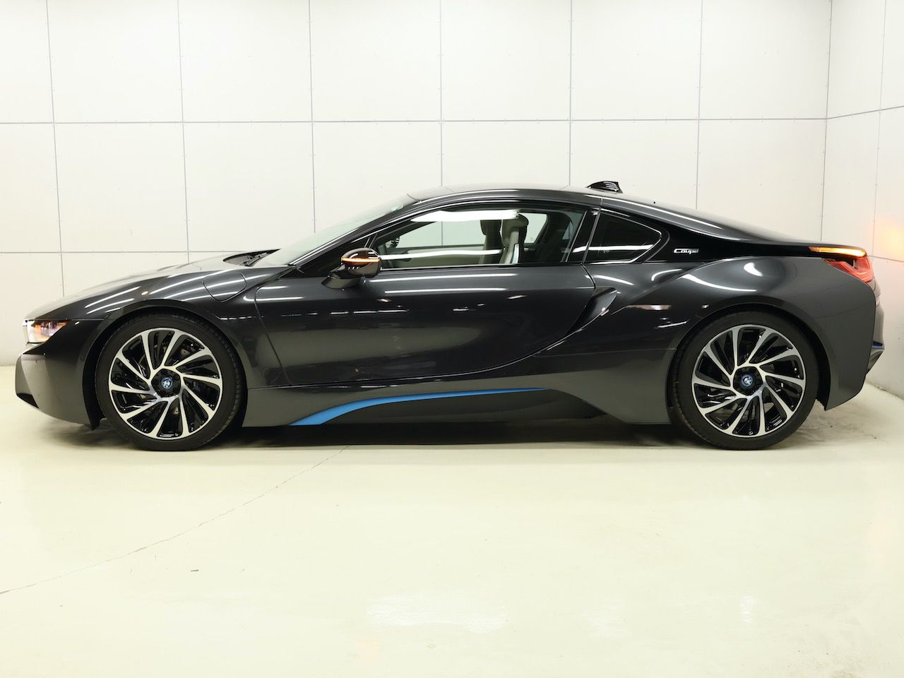 I12 i8 Coupe LCI B38 1.5i