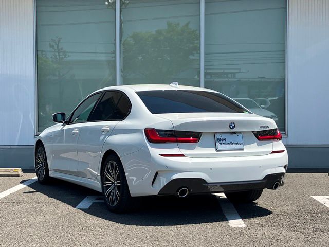 G20 320i Saloon RHD TU