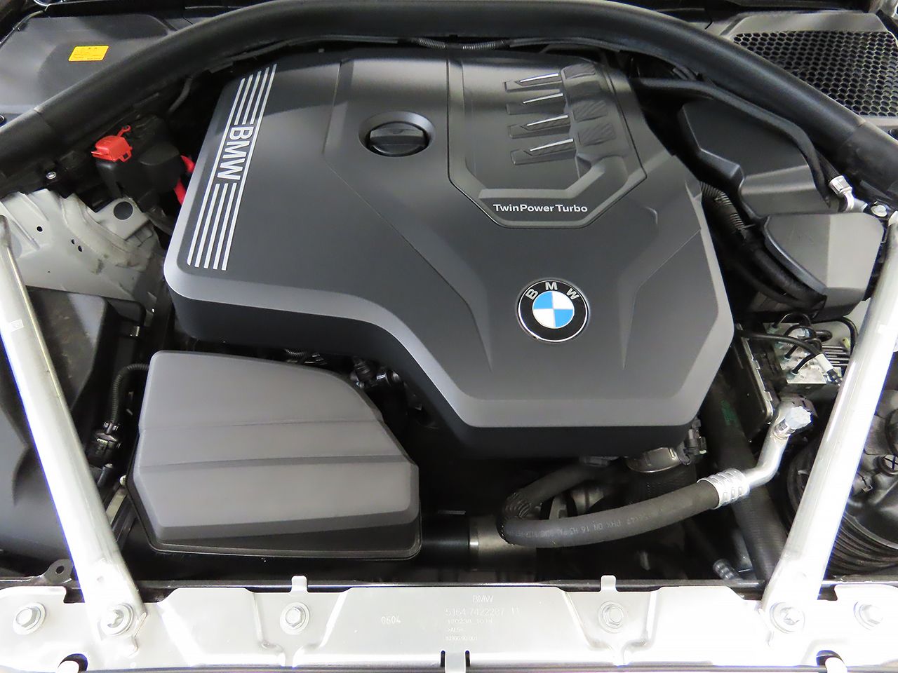 G** 4**i C********** B** 2**i RHD