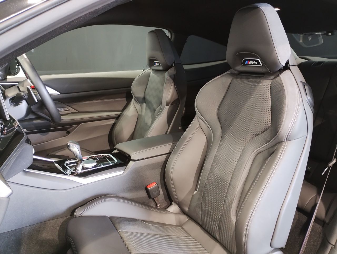 G82 M4 Competition M xDrive Coupe RHD