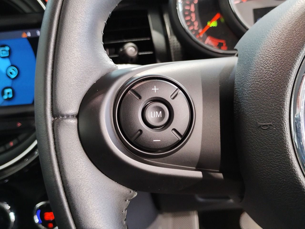 F56 MINI Cooper 3-Door Hatch LCI
