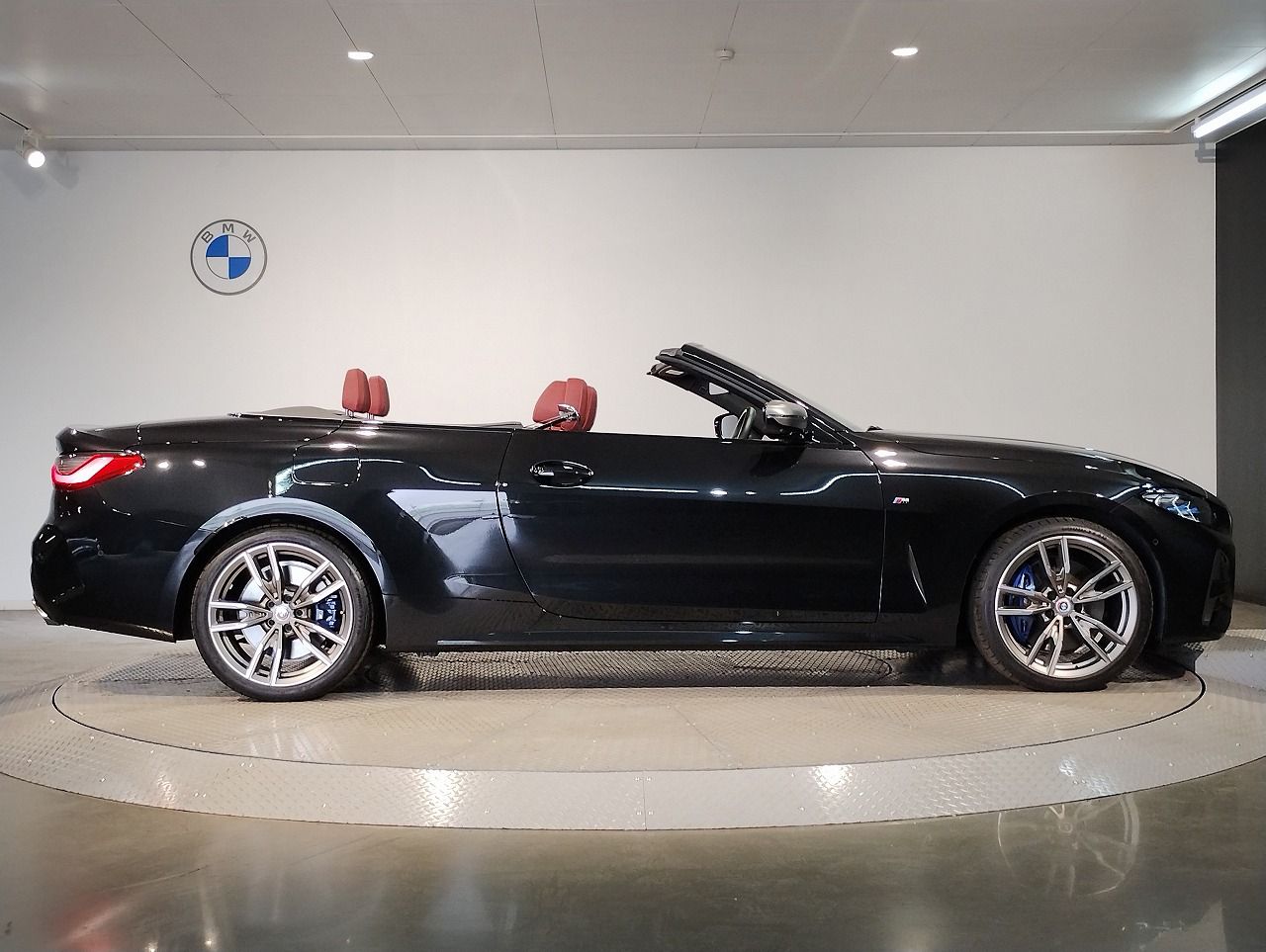 G23 M440i xDrive Convertible RHD