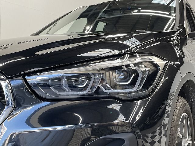 X1 sDrive18i RHD