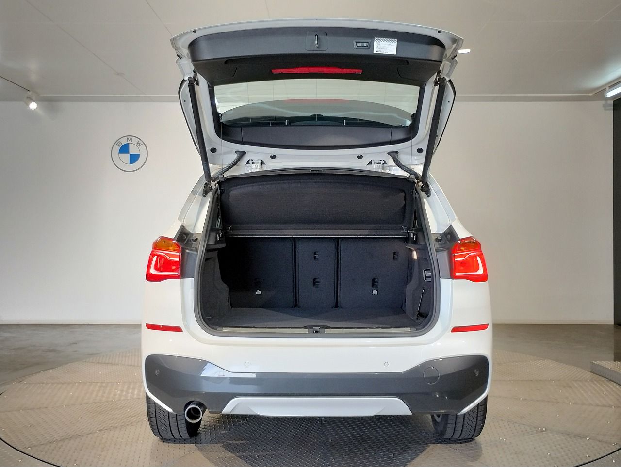 X1 SDRIVE18I