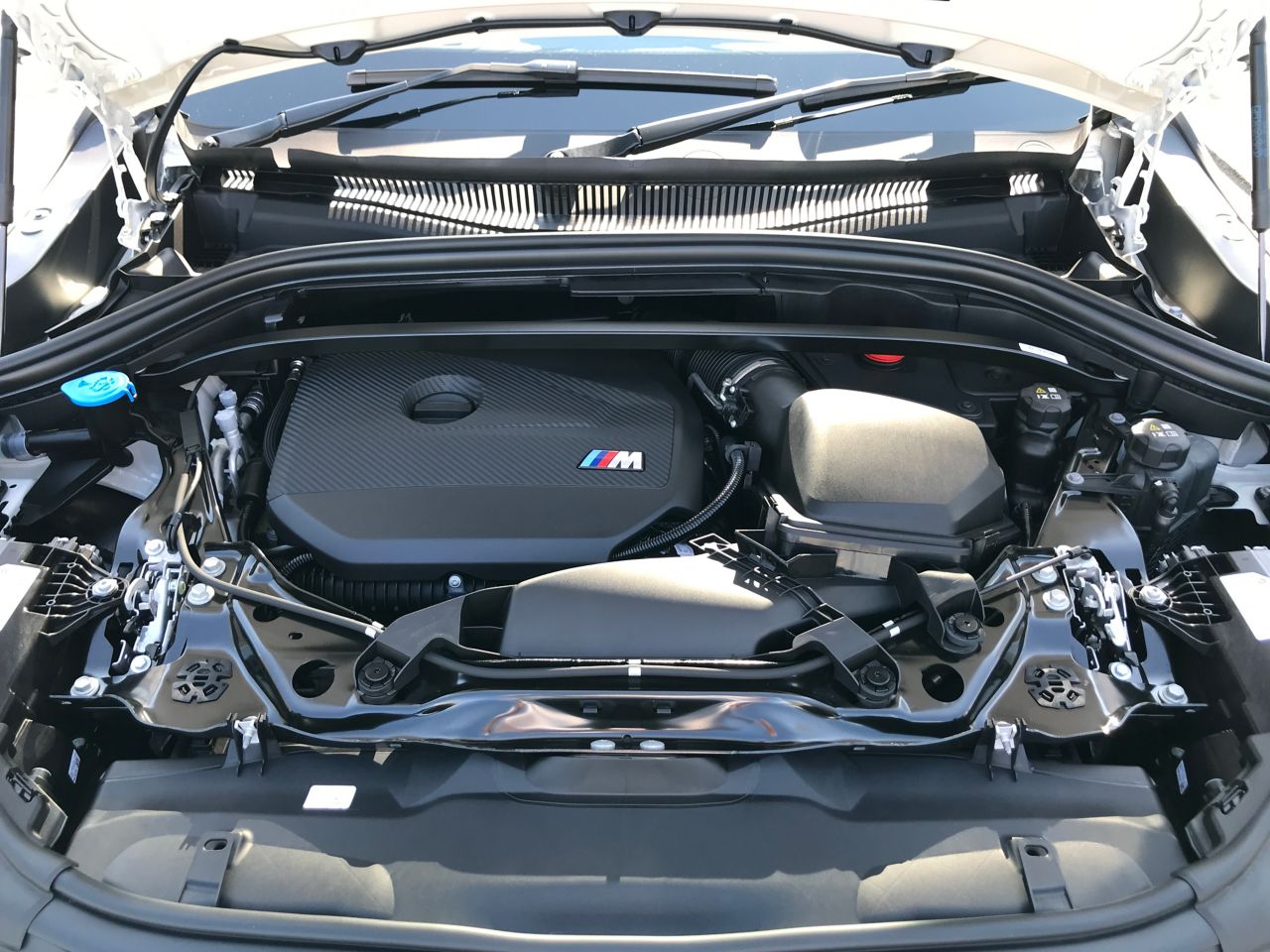 X2 M35i xDrive RHD