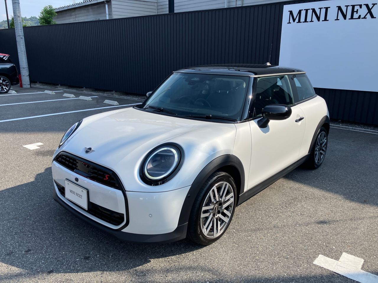 F66 MINI Cooper S 3Dr