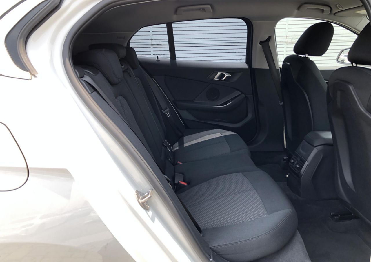 F40 118d Sports Hatch 5-door B47 2.0d