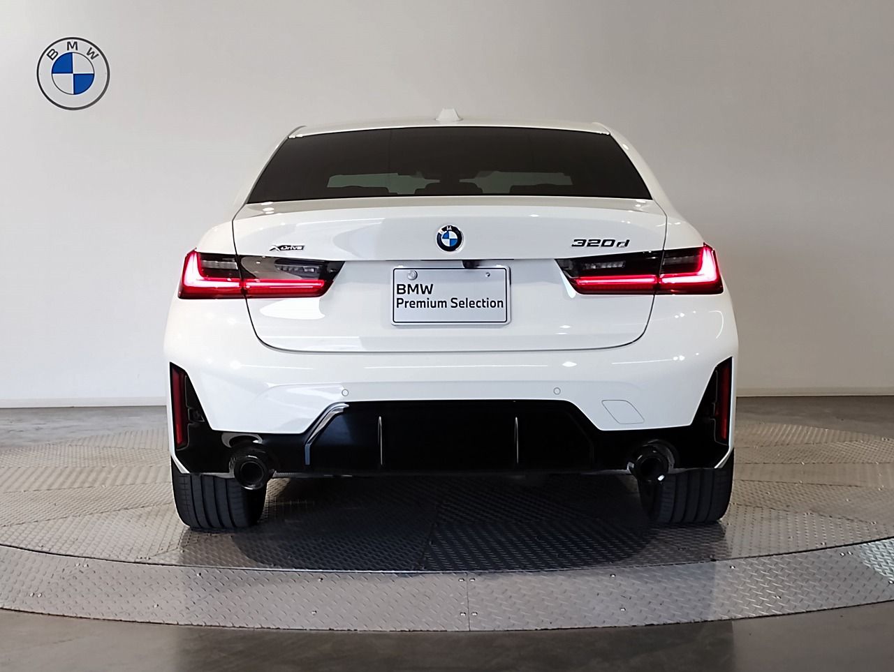 320d xDrive Berline RHD