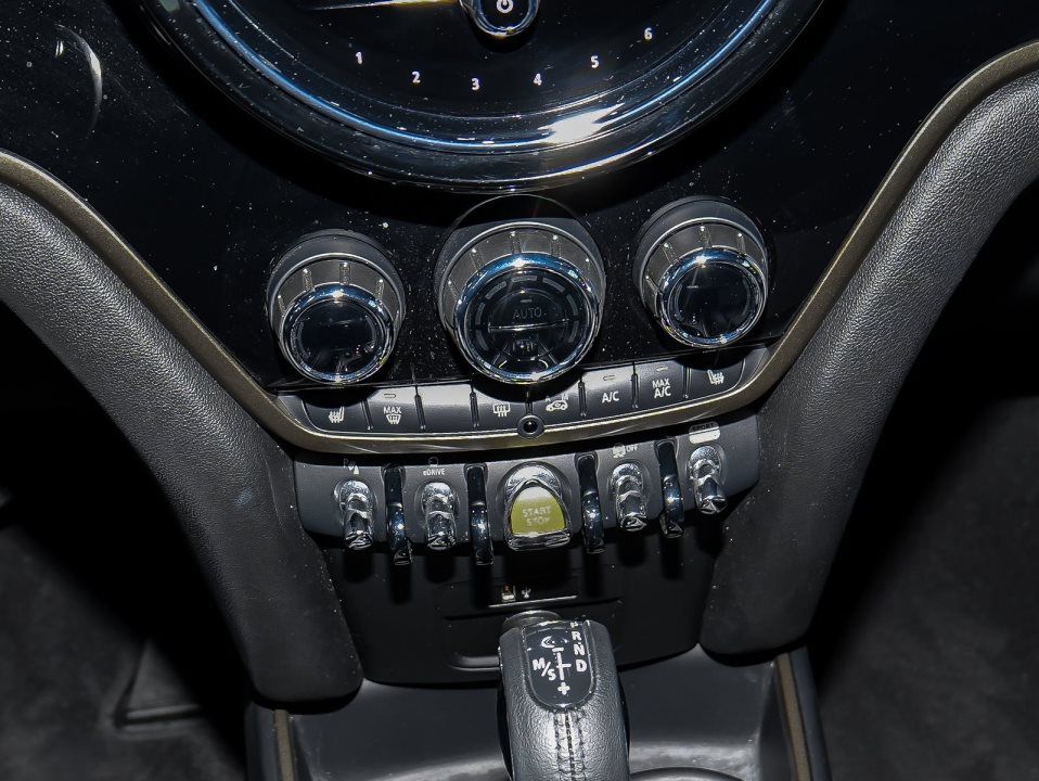 MINI Cooper SE