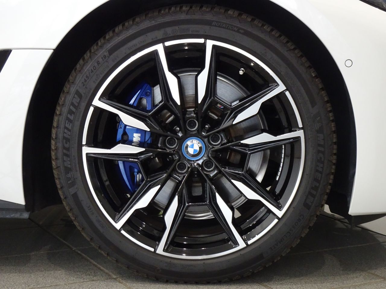 G26 i4 M50 RHD