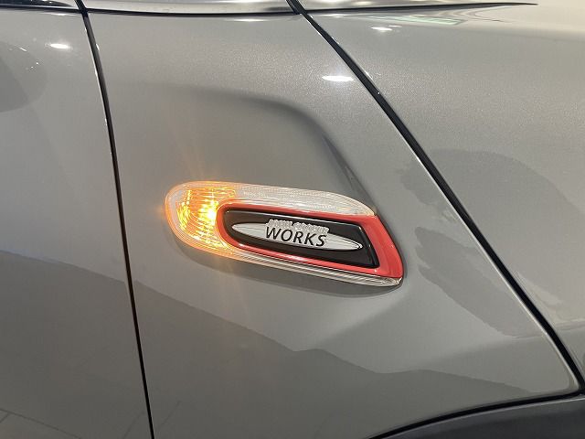 MINI JCW ｺﾝﾊﾞｰﾁﾌﾞﾙ