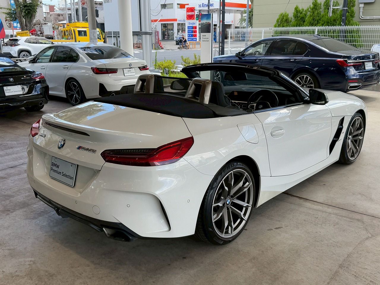 G29 Z4 M40i RHD