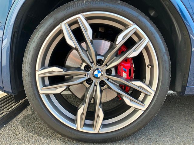 X4 M40i RHD