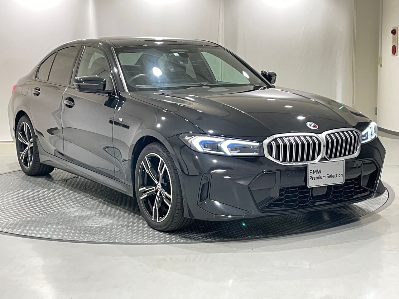 320d xDrive Berline RHD