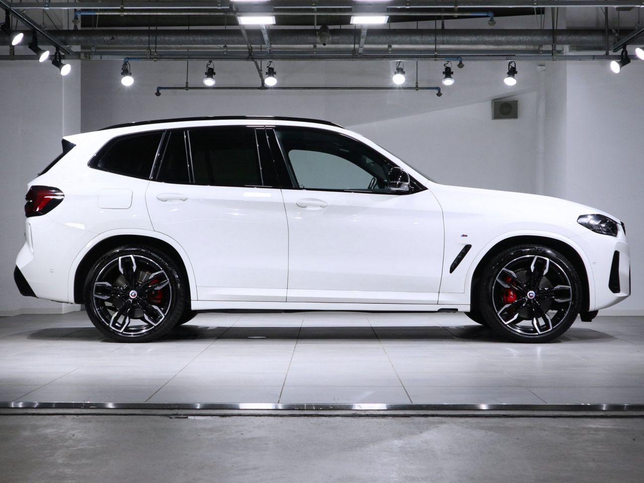 G01 X3 M40d RHD LCI ZA