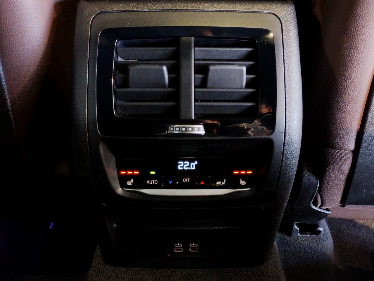 X4 M40i RHD