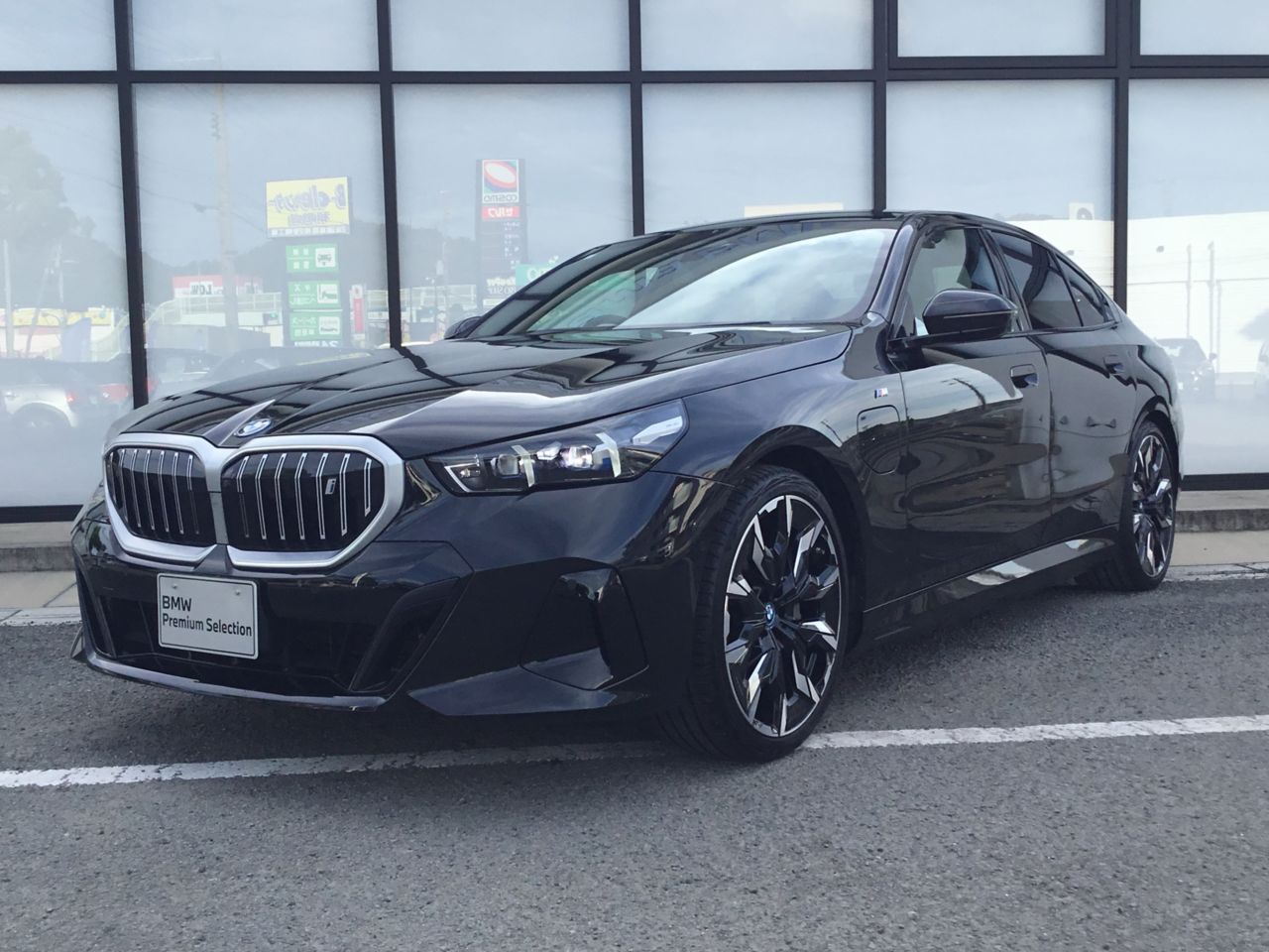 BMW i5 eDrive40 Sedan RHD